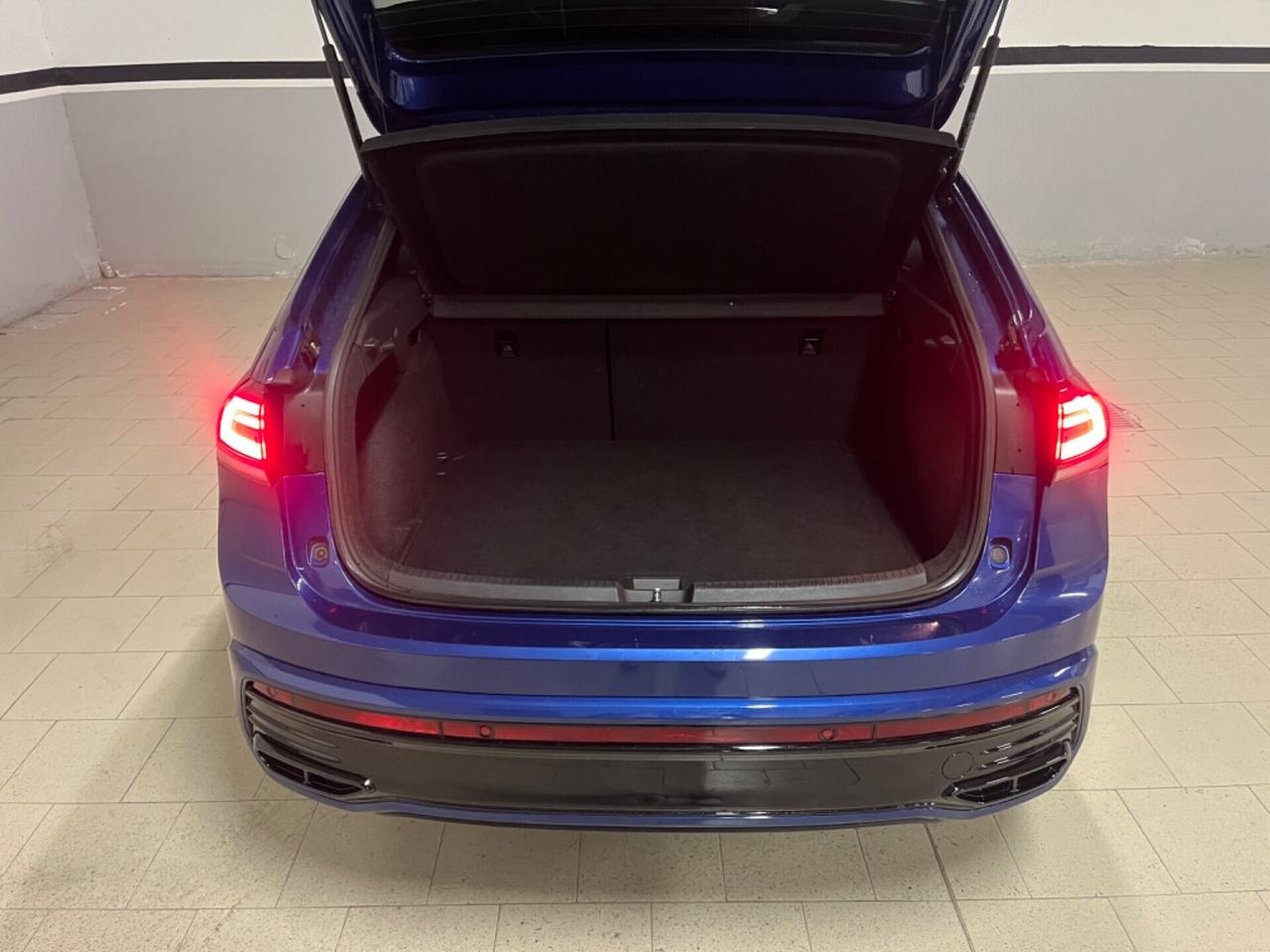 Volkswagen Taigo 1.0 TSI 115 CV DSG R-Line