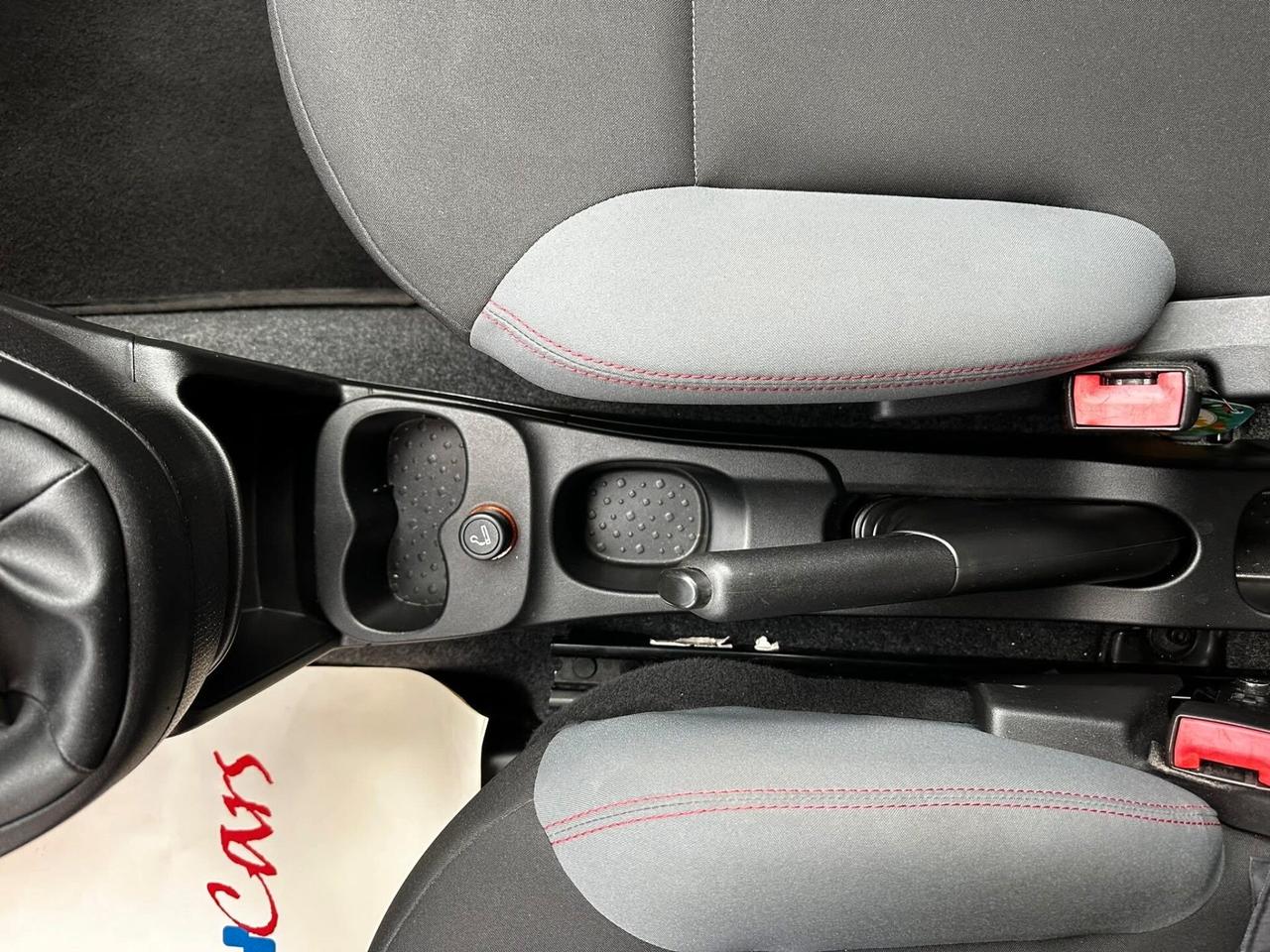 Fiat Panda 1.0 FireFly S&S Hybrid Easy NEOPATENTATI