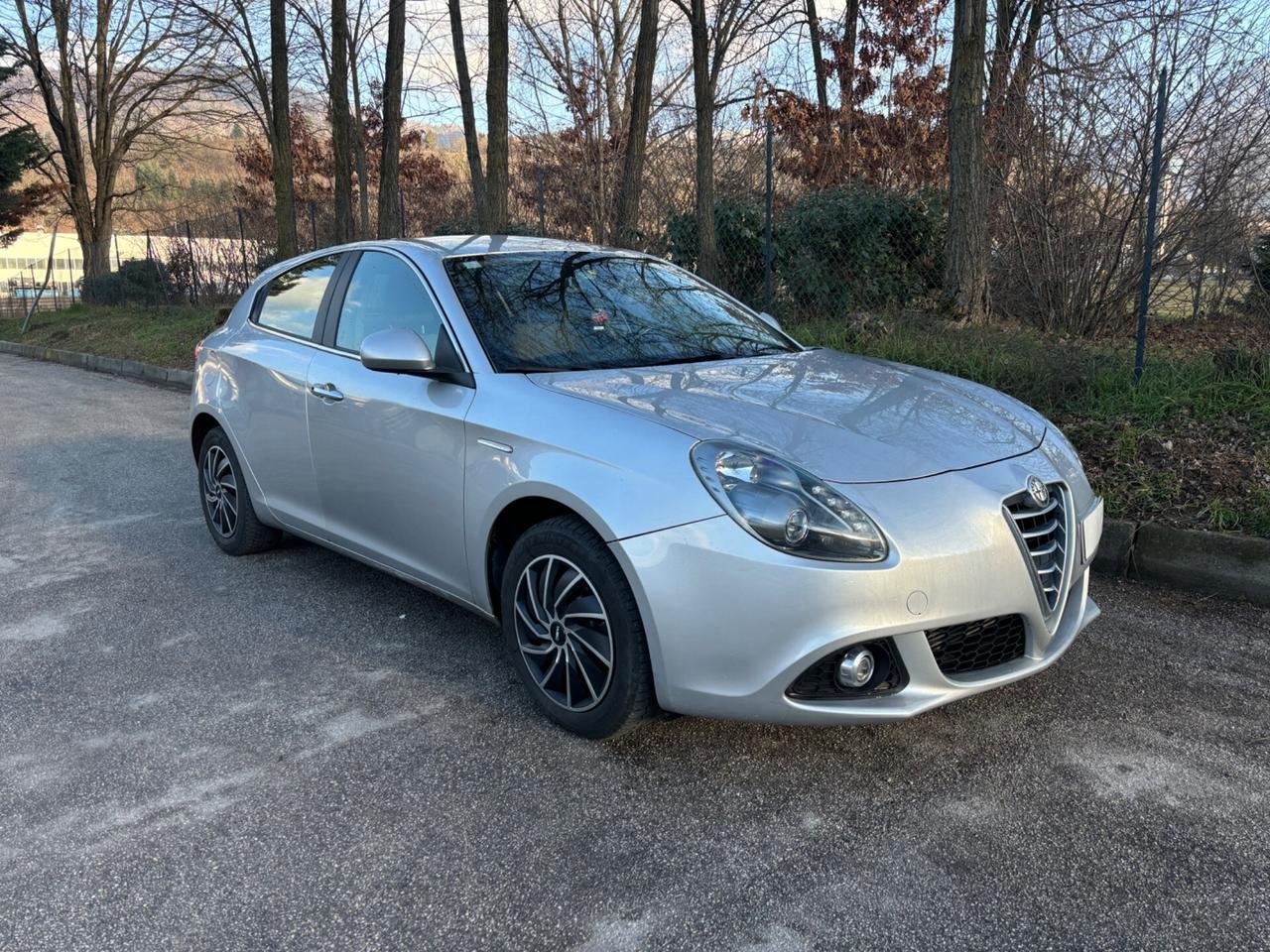 Alfa Romeo Giulietta 1.6 JTD 105 CV GANCIO TRAINO