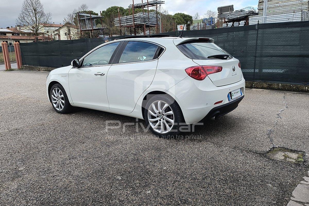 ALFA ROMEO Giulietta 1.6 JTDm-2 105 CV Distinctive