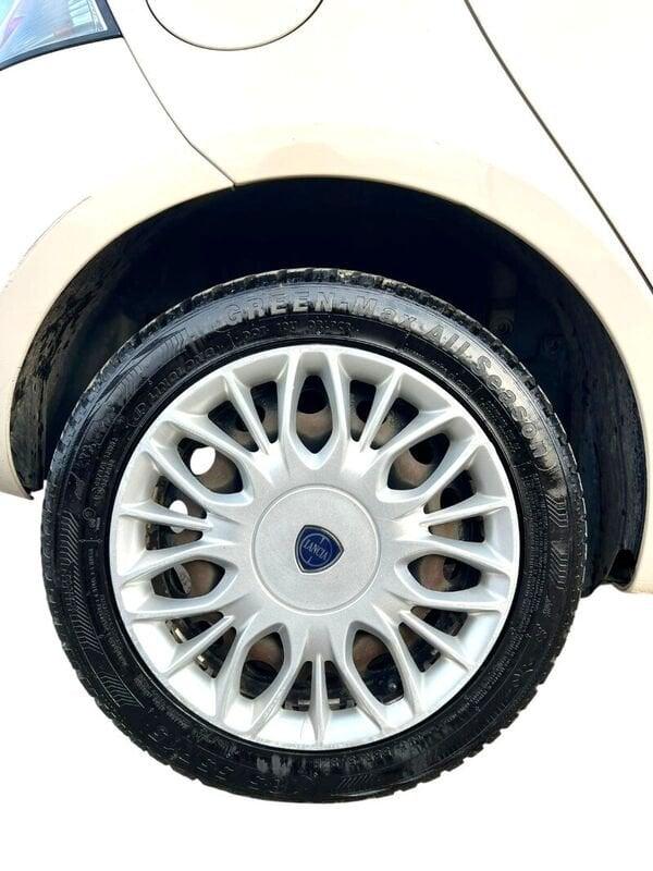 Lancia Ypsilon Ypsilon 1.2 69 CV 5 porte GPL Ecochic Gold