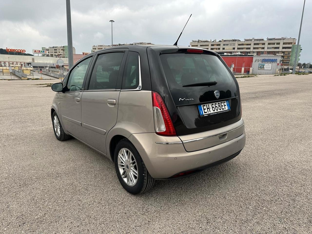 Lancia MUSA 1.3 Mjt 95 CV Platinum