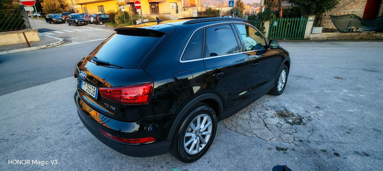 Audi Q3 2.0 TDI 150 CV Business*TETTO*NAVI*XENON*