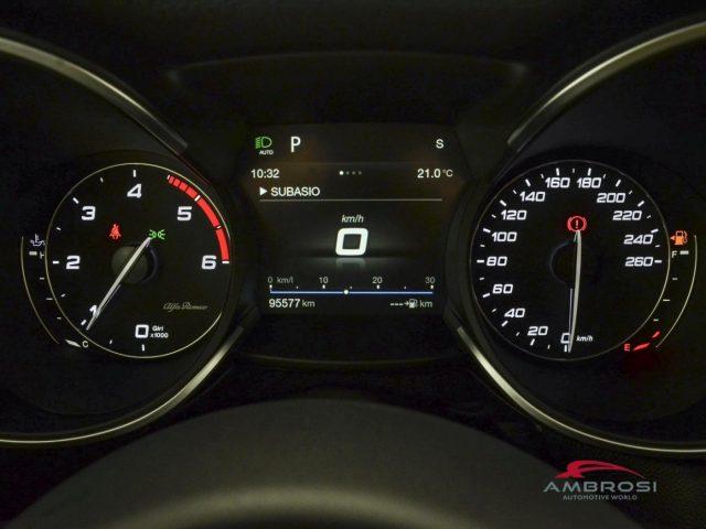 ALFA ROMEO Stelvio Stelvio 2.2 Turbodiesel 210 CV AT8 Q4 Ti