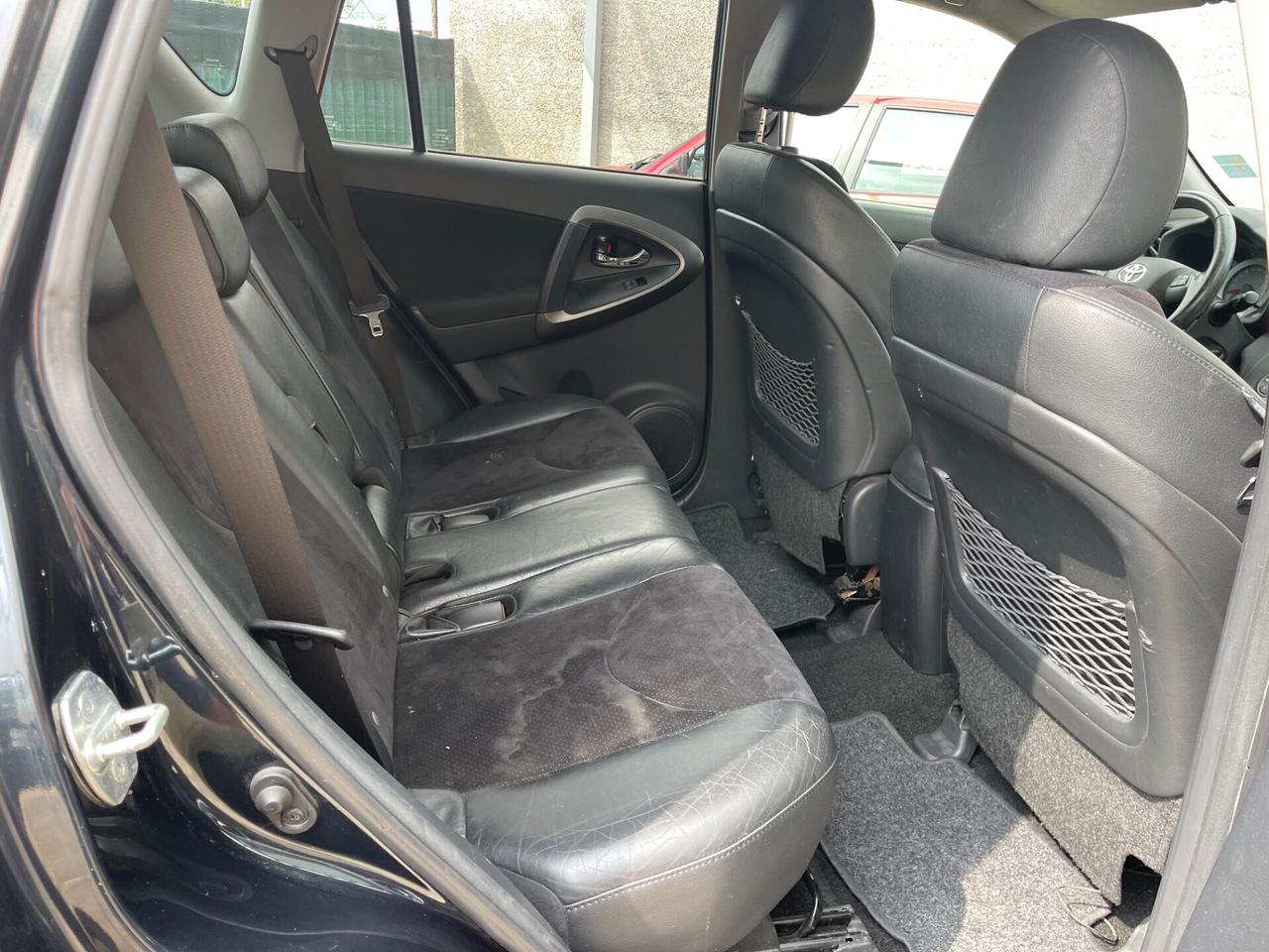 TOYOTA RAV4 CROSSOVER 2.2 D-Cat 150CV AUTOMATICO 4X4