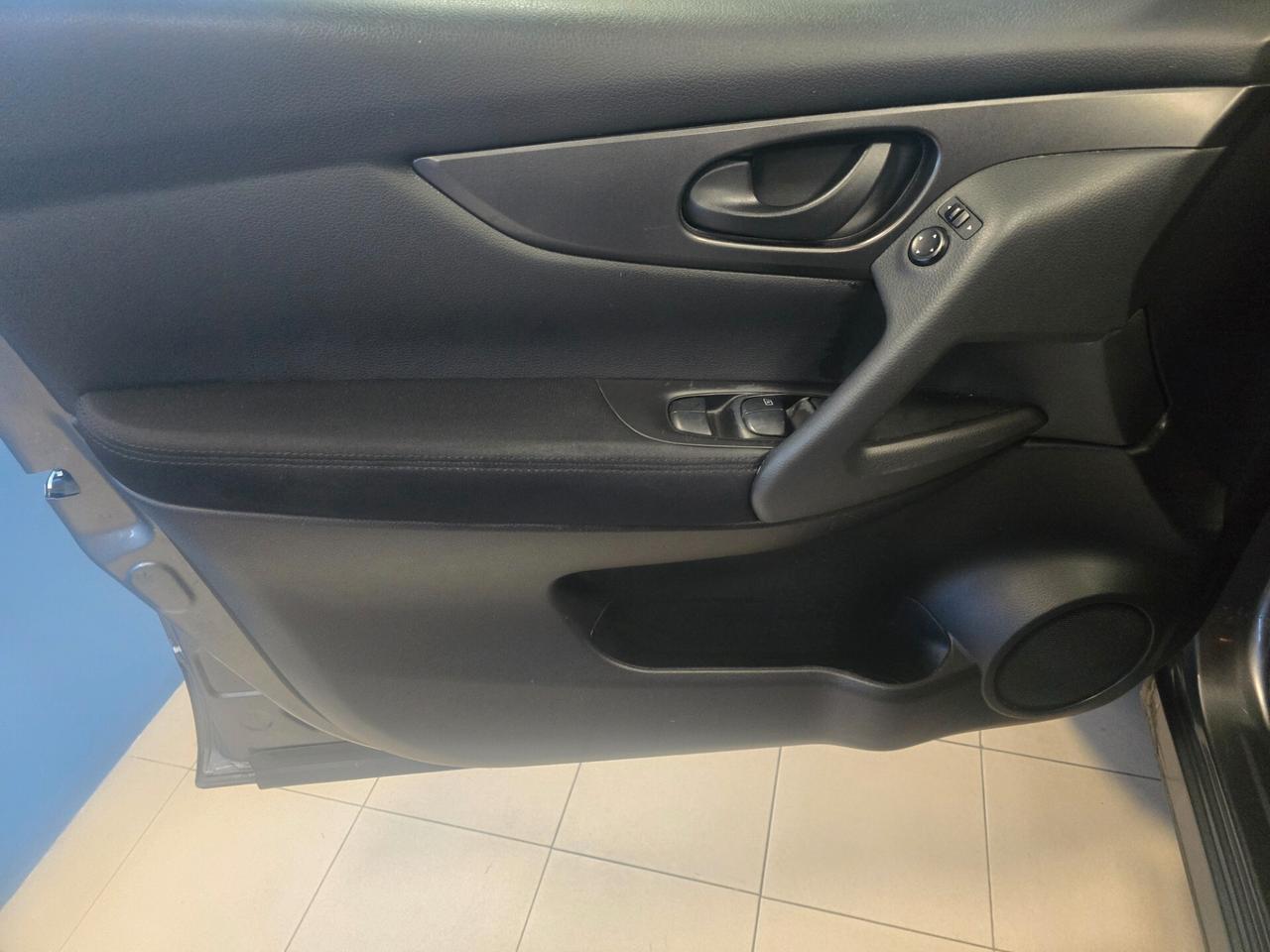 Nissan Qashqai 1.5 dCi Visia