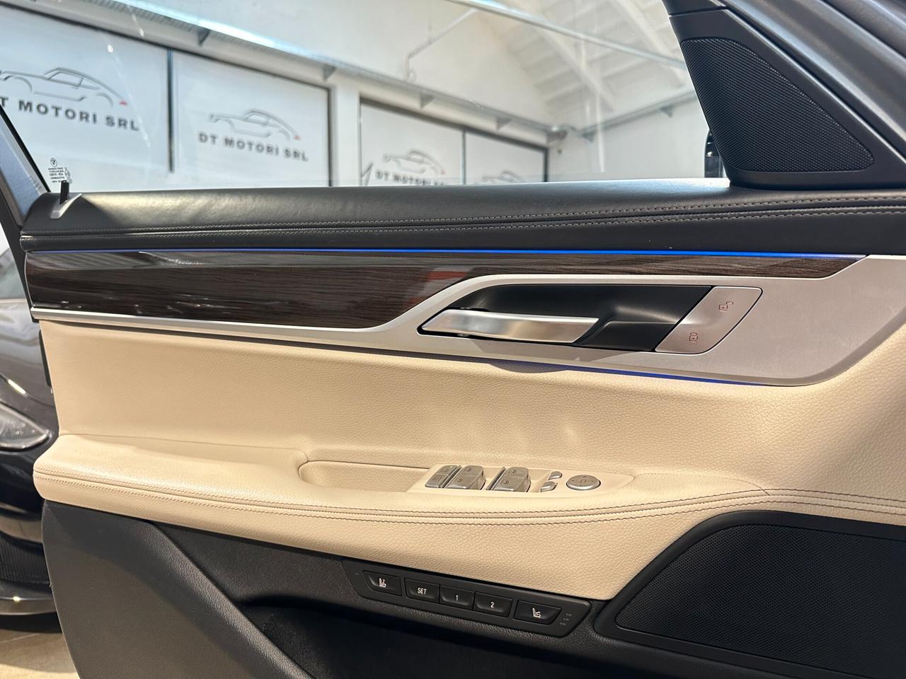 Bmw 725 725d Luxury - Luci Ambiente PELLE BIANCA