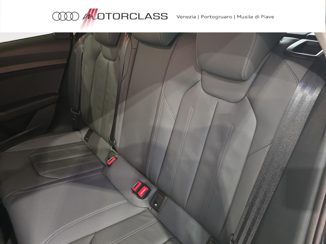 Audi A1 allstreet 30 1.0 tfsi 116cv identity contrast s tronic