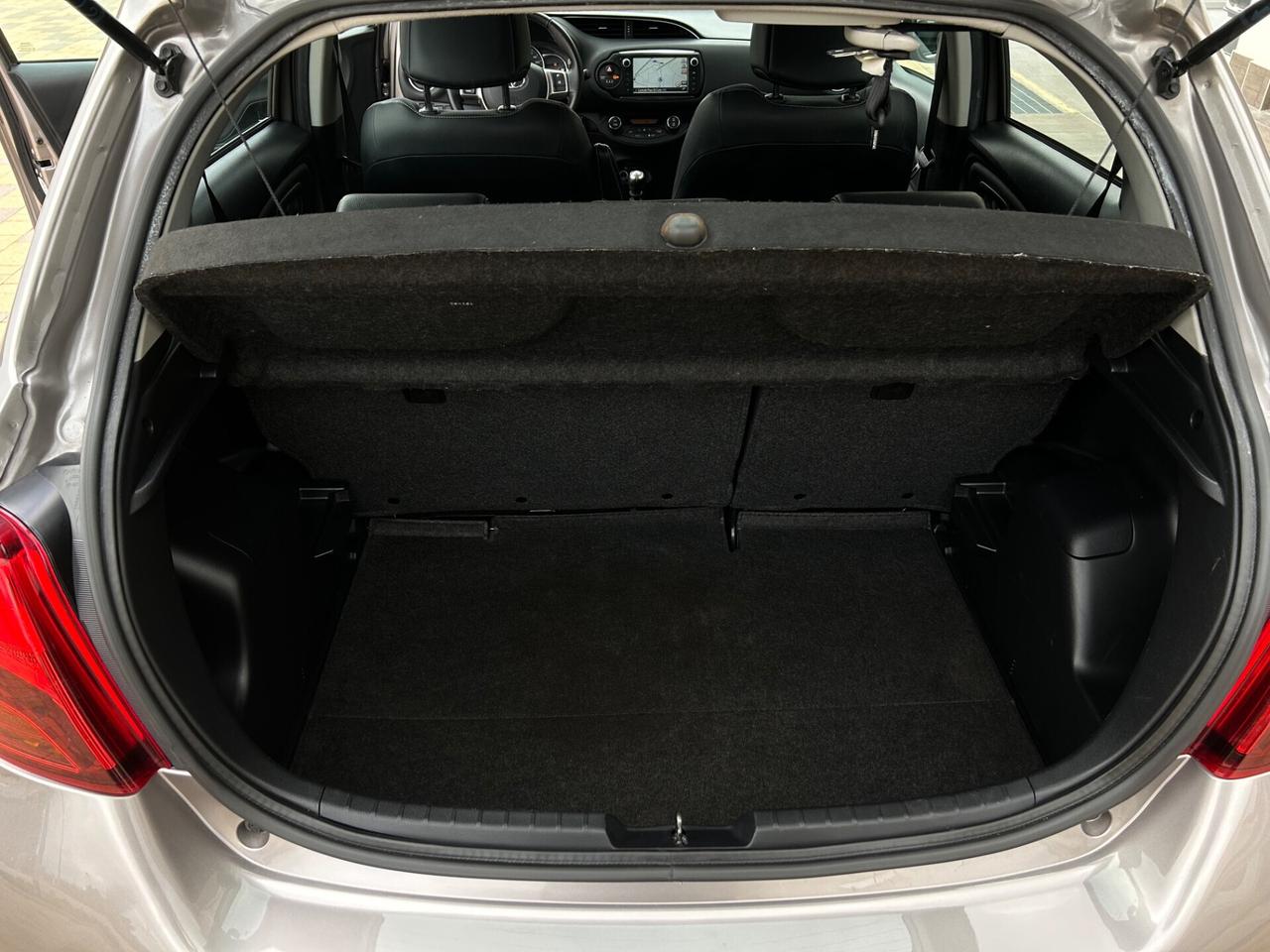 Toyota Yaris 1.4 D-4D 5 porte Lounge FULL OPTIONAL