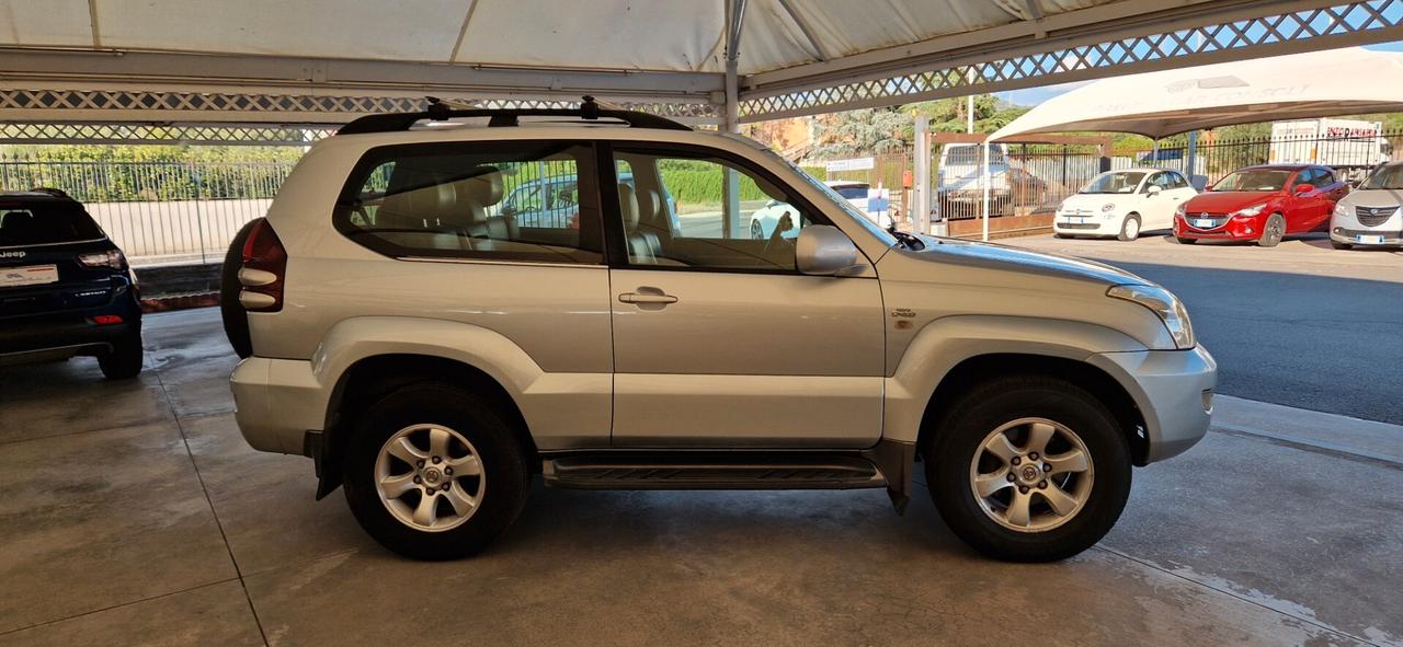 Toyota Land Cruiser 3.0 D-4D 16V cat 3 porte Sol