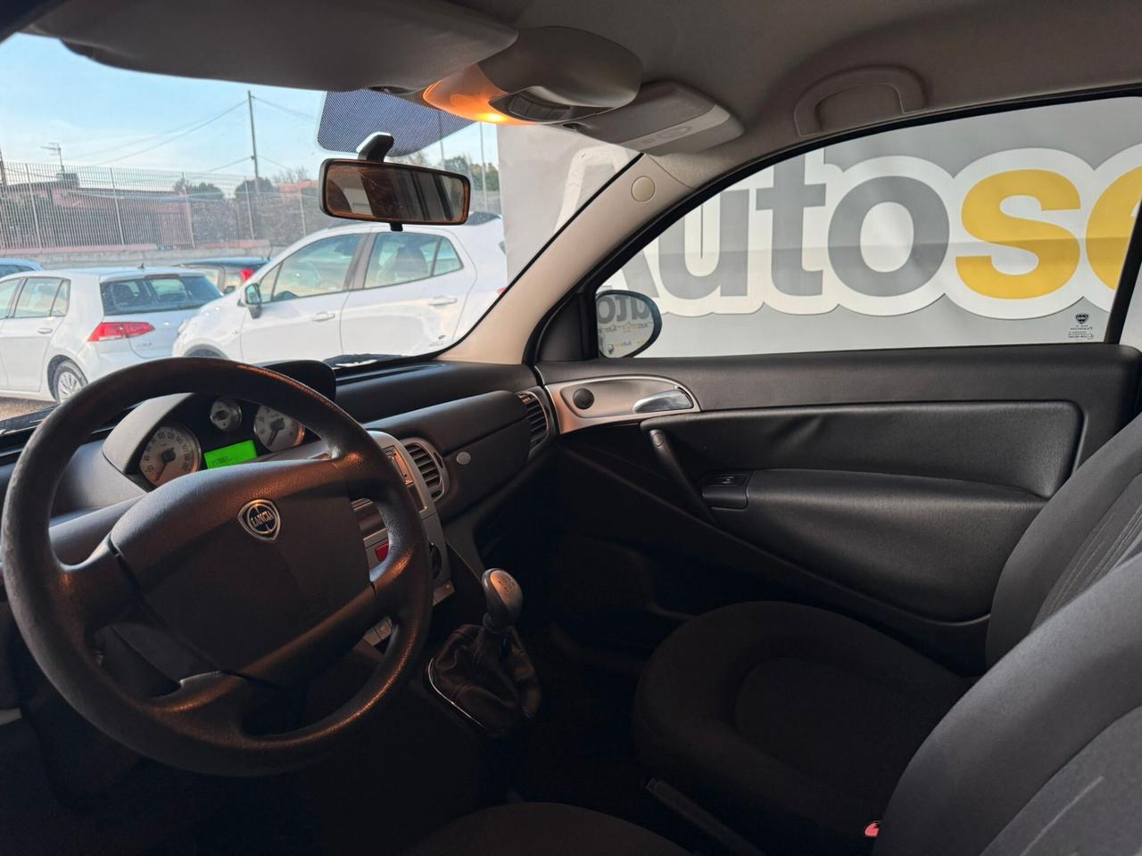 Lancia Ypsilon 1.2benzina
