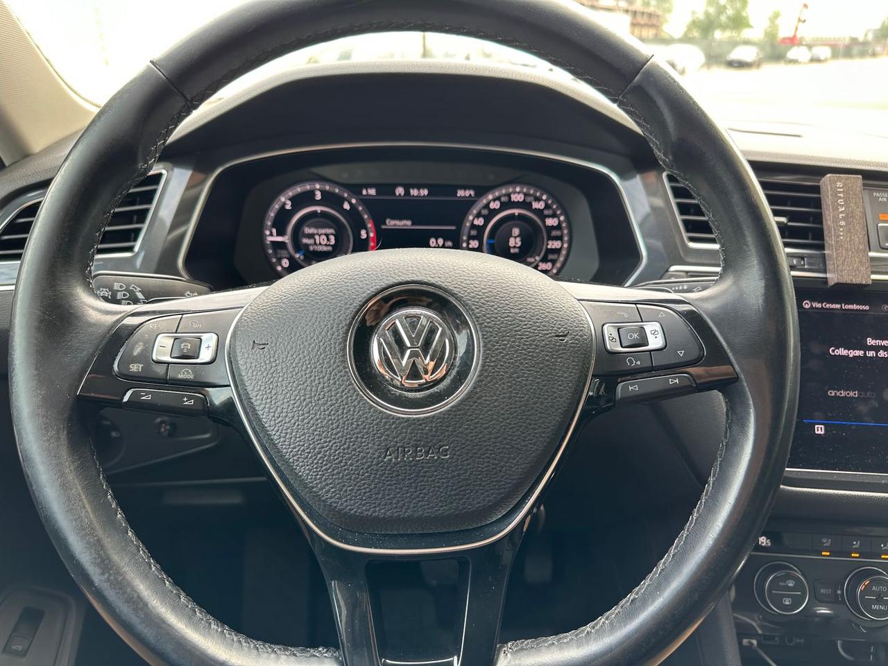 Volkswagen Tiguan Allspace 2.0 TDI BUSINESS #10648