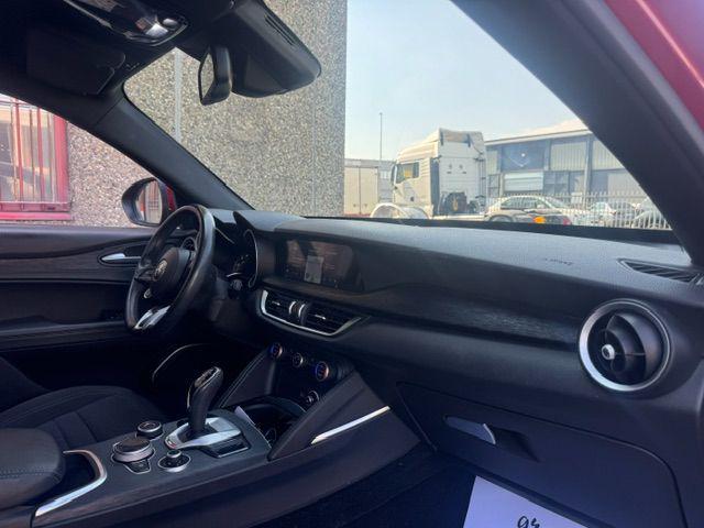 ALFA ROMEO Stelvio 2.2 Turbodiesel 190 CV AT8 Q4 Sprint