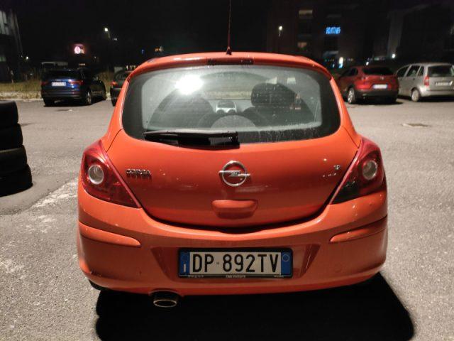 OPEL Corsa 1.2 3 porte Enjoy