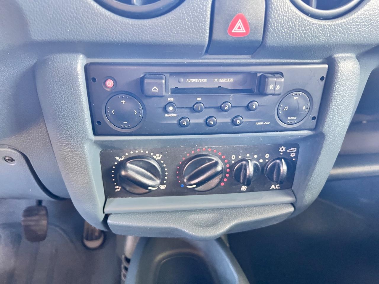 Renault Kangoo 1.4 cat RTE UNICO PROPRIETARIO KM REALI
