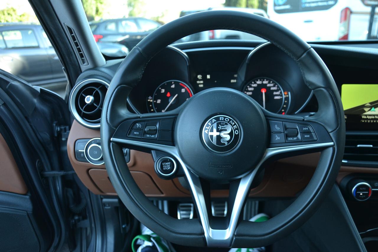 Alfa Romeo Giulia 2.2 180CV SUPER 6M **FULL OPTIONAL**PREZZO VERO**