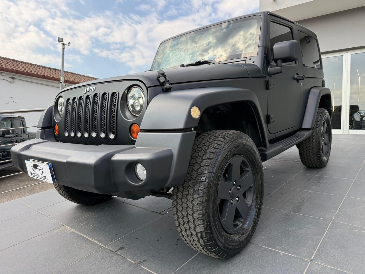 Jeep Wrangler 2.8 CRD DPF Sahara Auto rimessa a nuovo