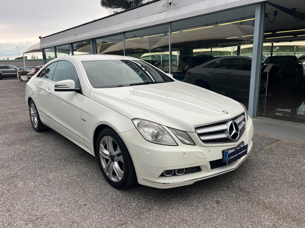 Mercedes-benz E 220 200 CDI Sport