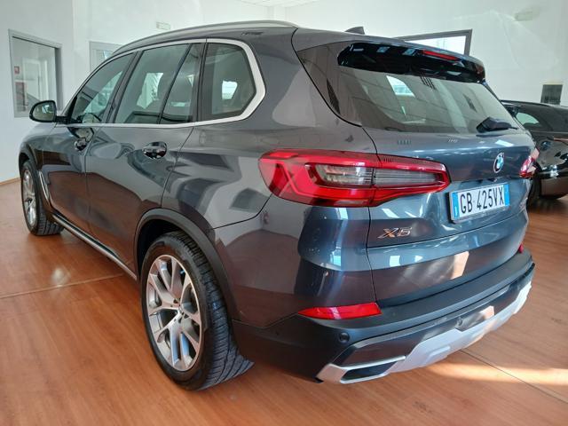 BMW X5 xDrive30d 48V xLine