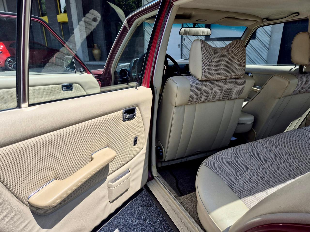 Mercedes-benz 200 AUTOMATIC