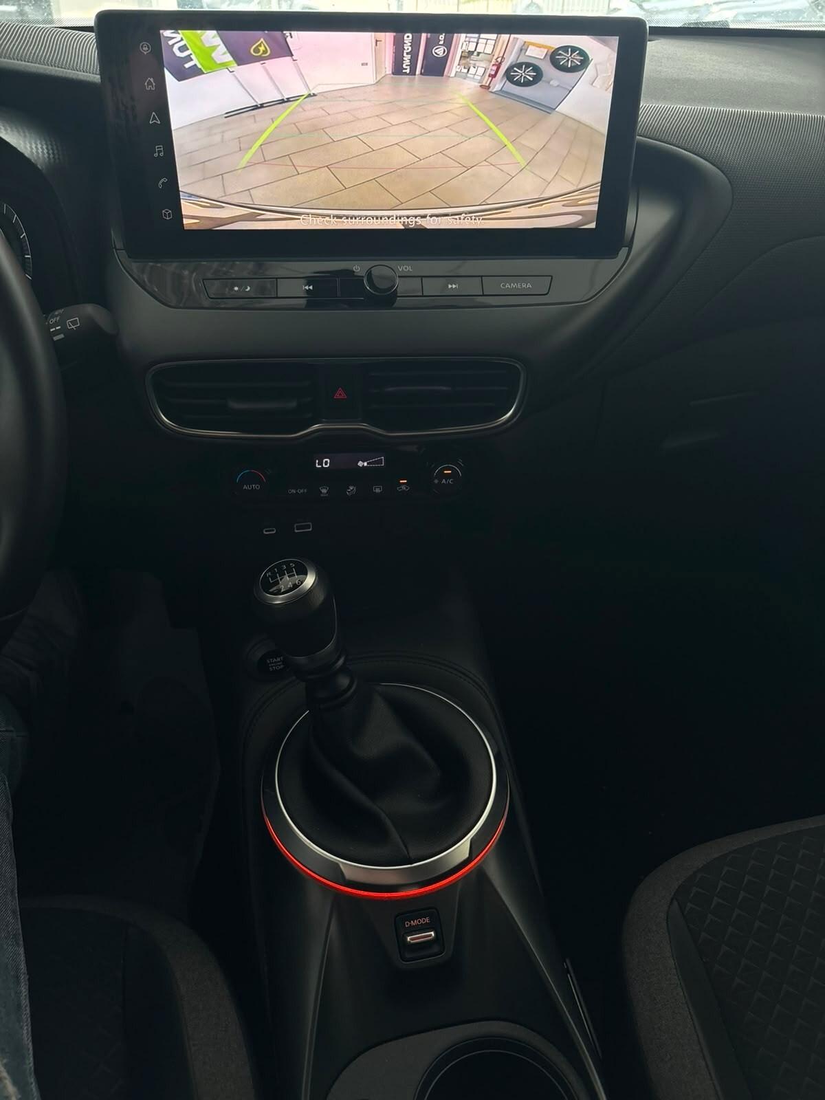 Nissan Juke 1.0 DIG-T 114 CV N-Connecta