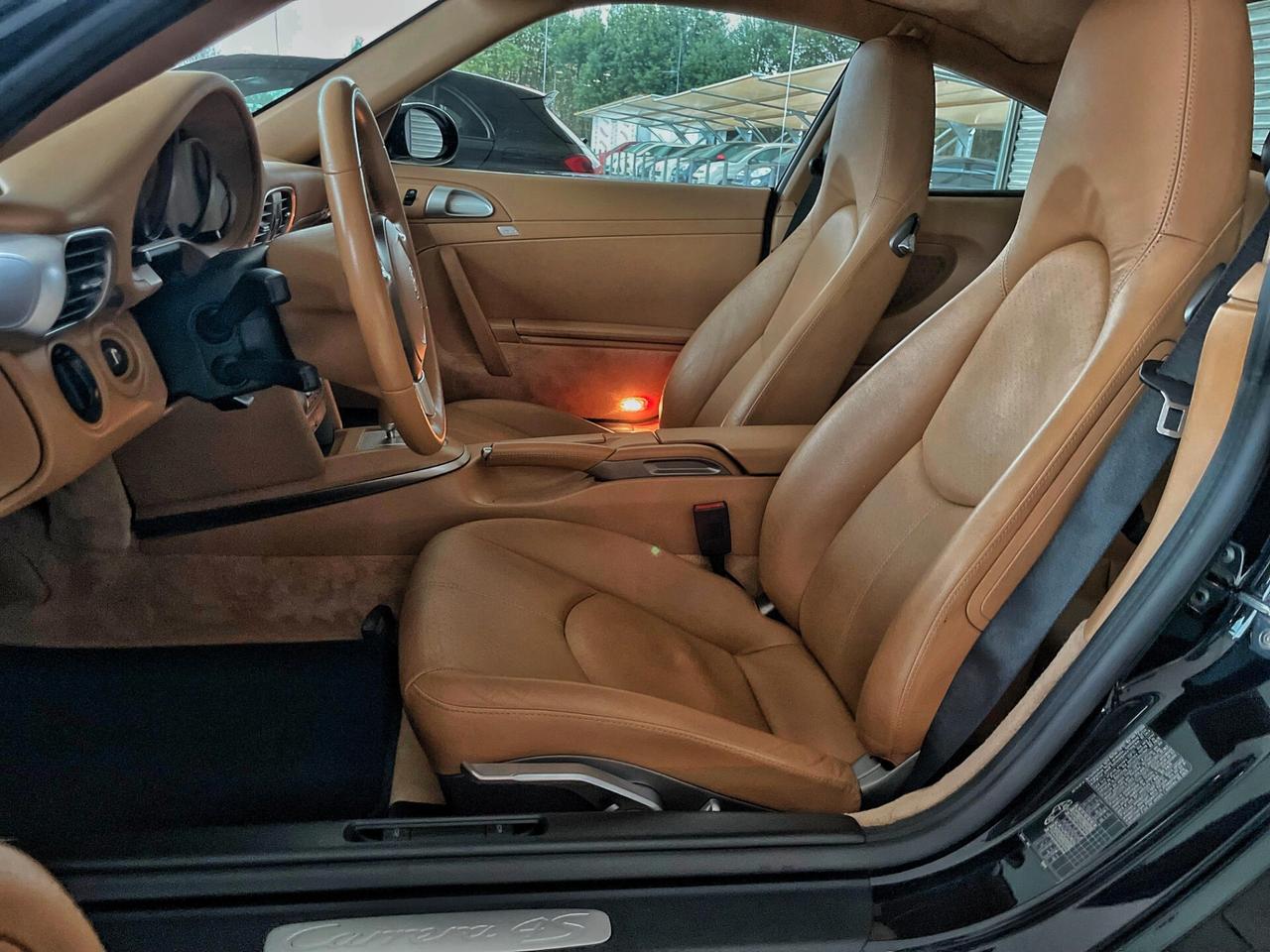 Porsche 911 997 Carrera 4S Coupé