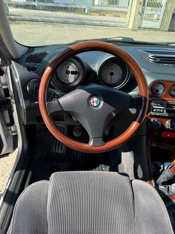Alfa Romeo 156 2.0i 16V Twin Spark cat