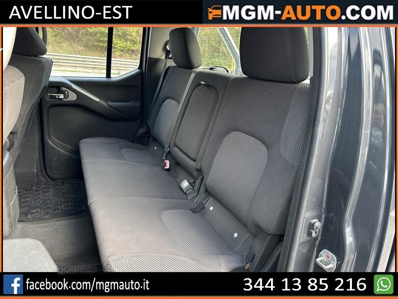 Nissan Navara 2.5 dCi 4 porte Double Cab XE pick-up