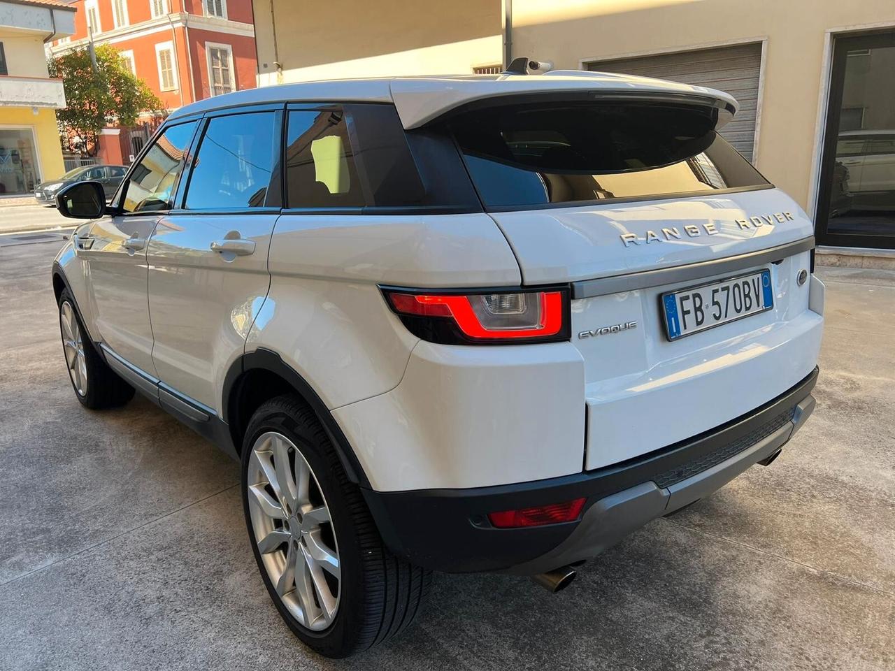 Land Rover Range Evoque 2.0 TD4 180 CV 5p. HSE Dynamic