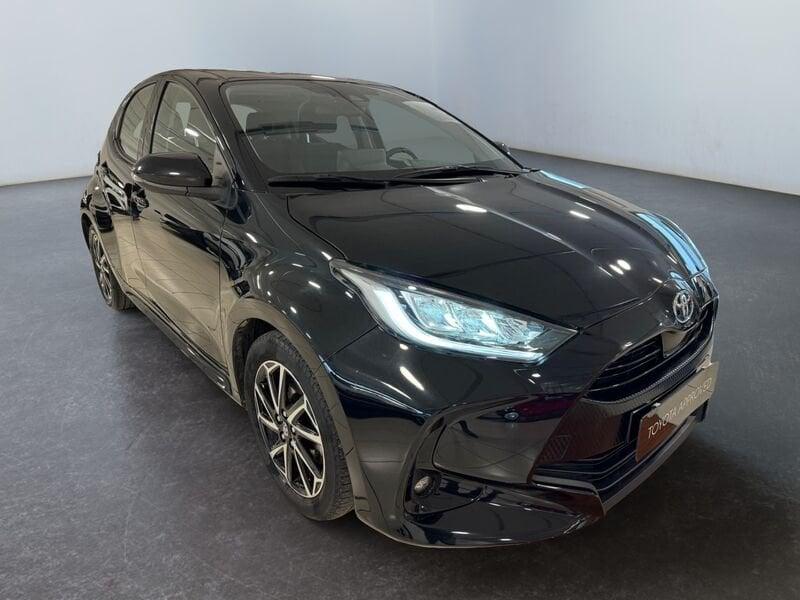 Toyota Yaris Hybrid Active MY21
