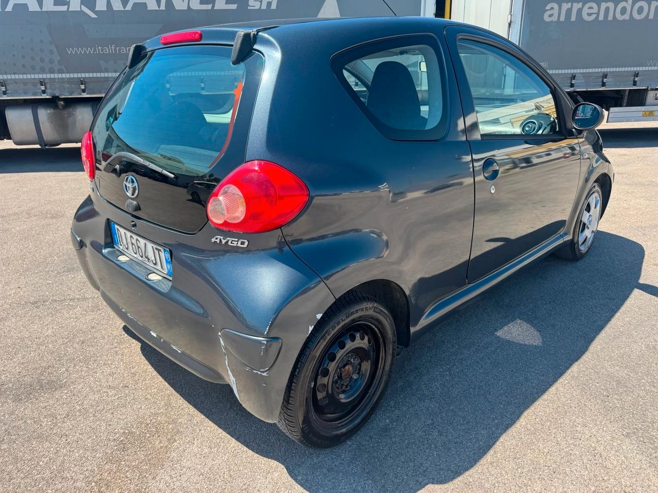Toyota Aygo 1.0 BENZ - SCHEDA TAGLIANDI COMPLETA