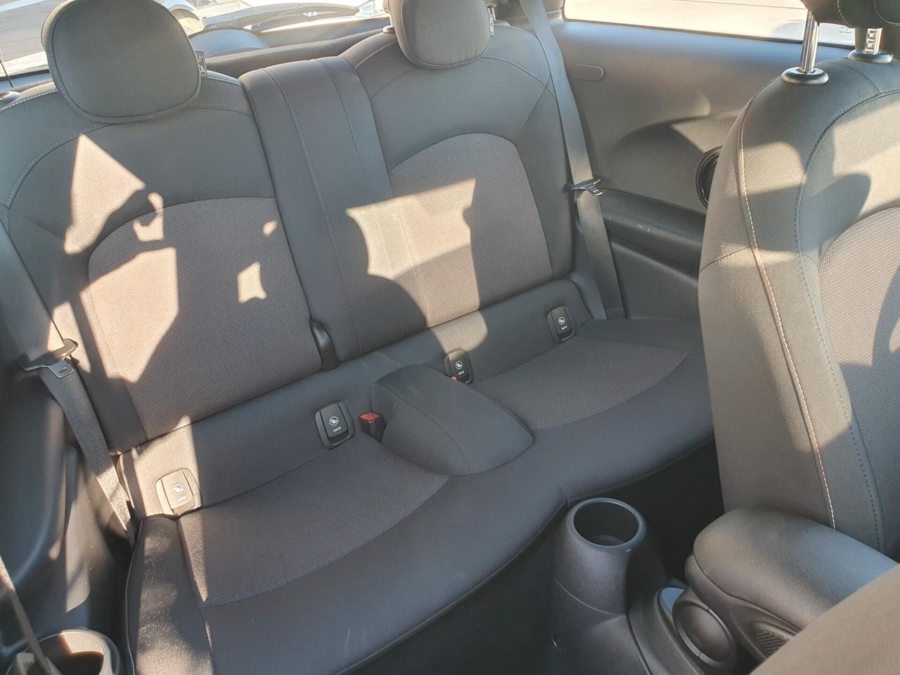 Mini 1.5 Cooper 102cv benzina Neopatent 2018