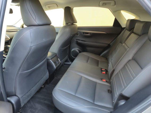 LEXUS NX 300 Hybrid 4WD Premium