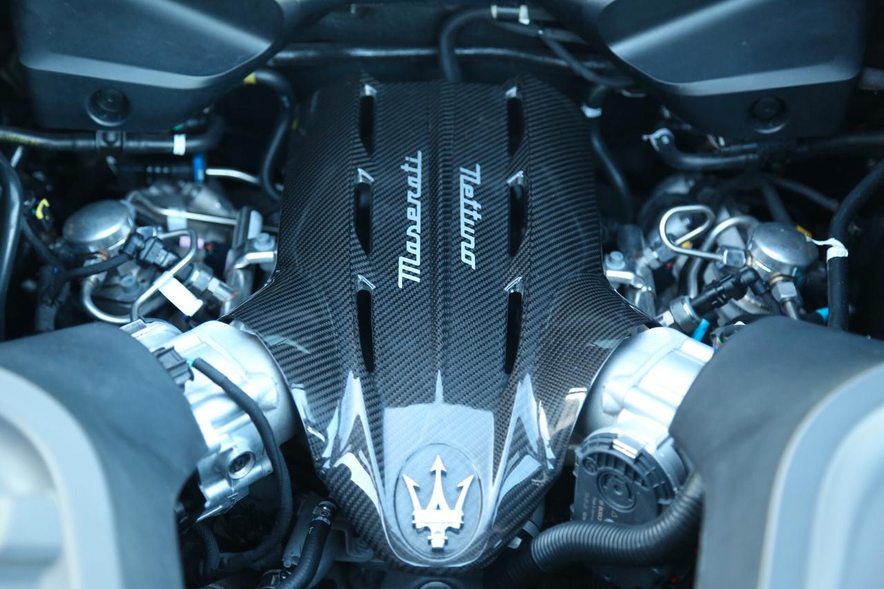 Maserati MC20 3.0 V6 630cv rwd auto