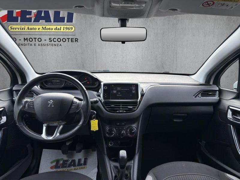 Peugeot 208 208 5p 1.2 PTech 82cv Active