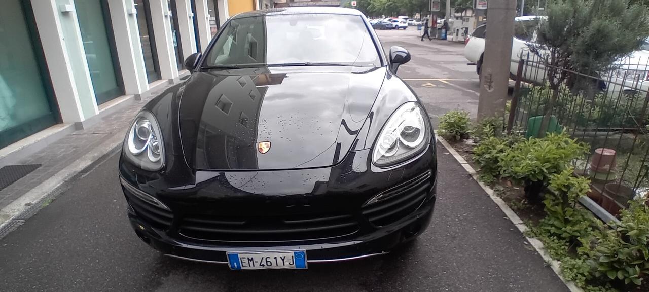 Porsche Cayenne 4.8 S