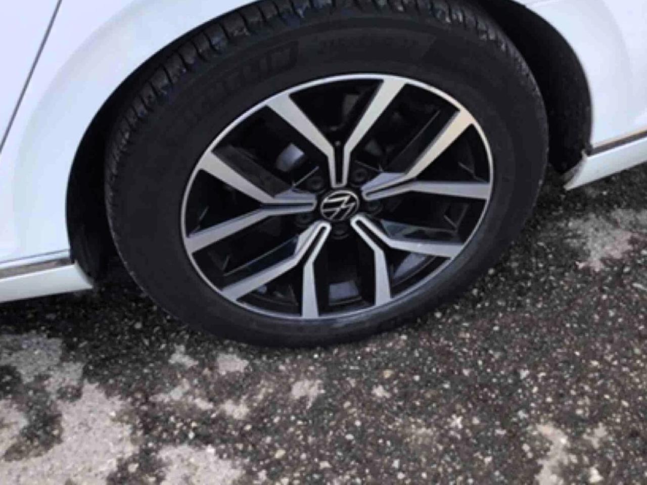Volkswagen Passat Variant 2.0 TDI SCR 200 CV 4MOTION DSG Executive