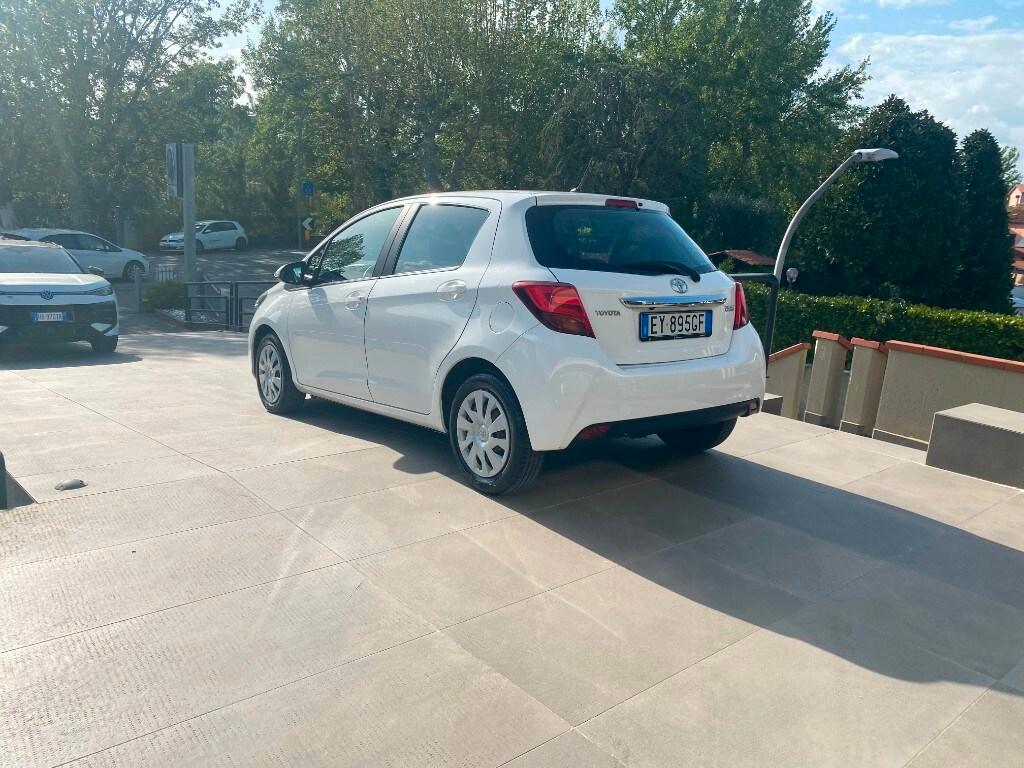 TOYOTA Yaris 3ª serie Yaris 1.3 5 porte Active