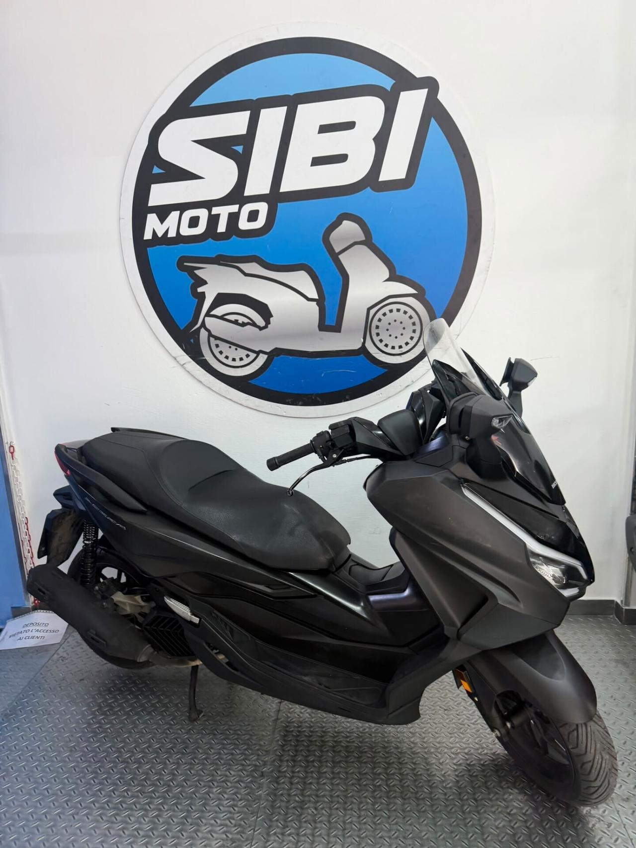 Honda Forza 125