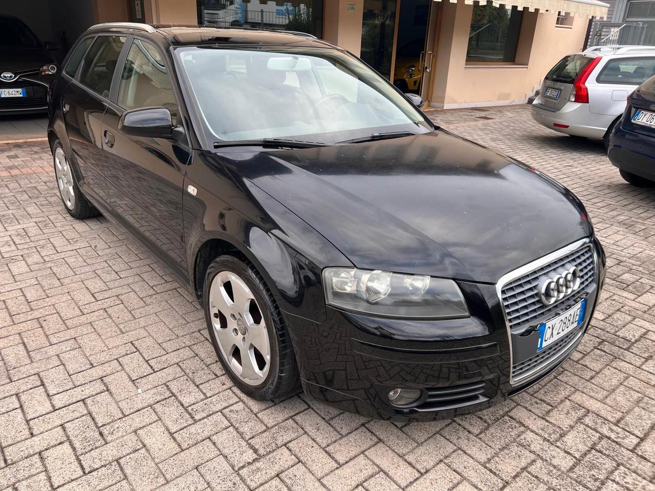 Audi A3 Sportback 1.6 doppio tetto panoramico