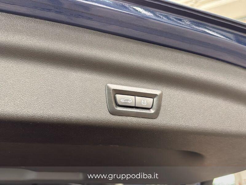 BMW X1 U11 xdrive20d mhev 48V X-Line auto