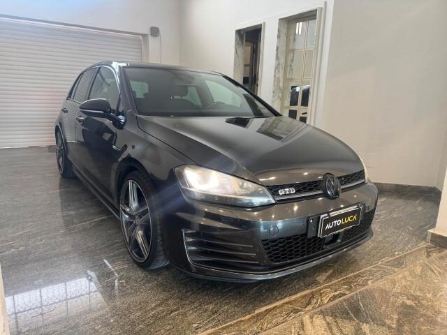Volkswagen Golf 2.0 TDI DSG Highline BlueMotion Technology