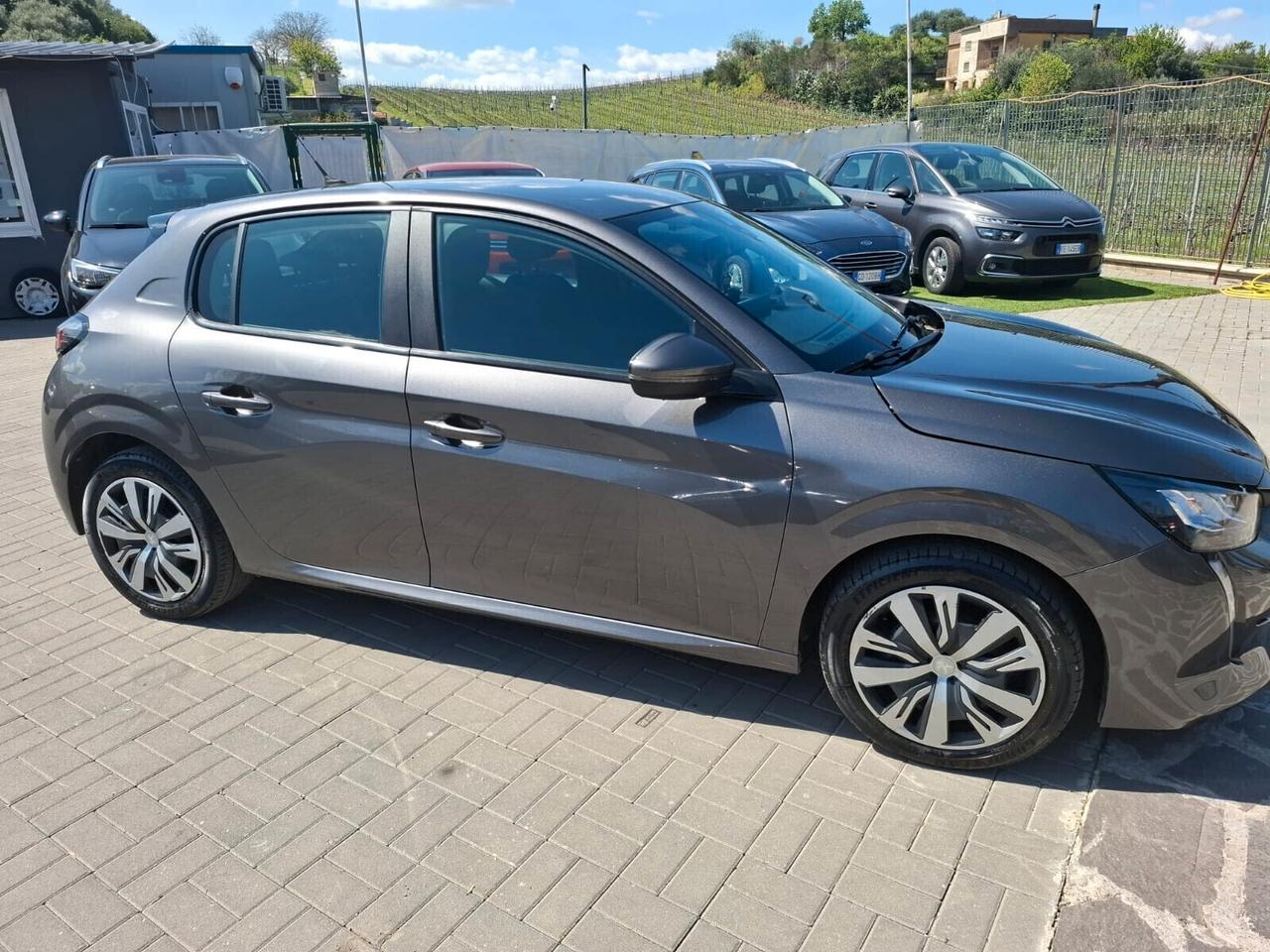 Peugeot 208 BlueHDi Allure 100 Full