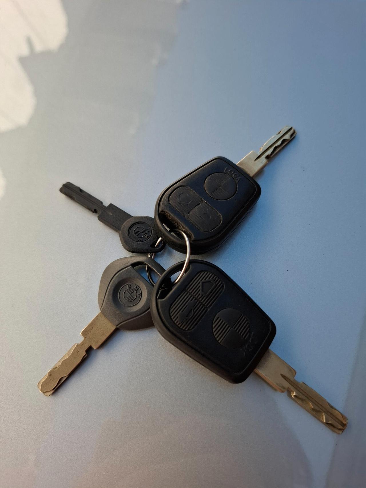 Bmw 520i 24V e39