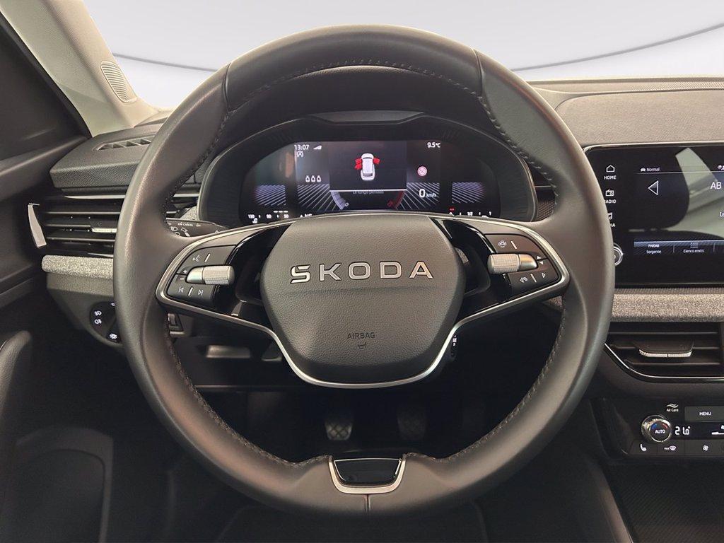 SKODA Kamiq 1.0 tsi black dots 115cv del 2025
