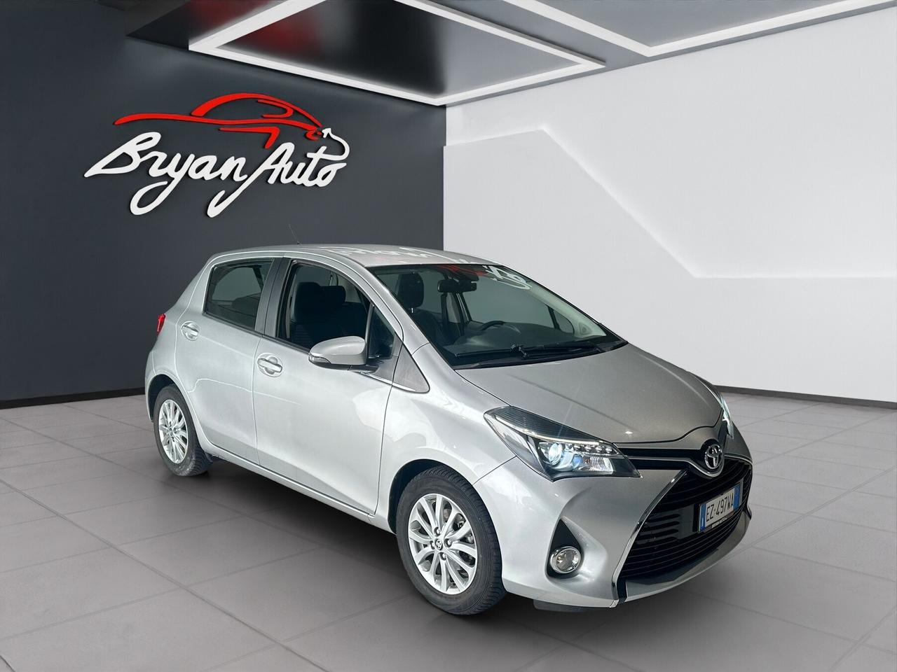 Toyota Yaris 1.0 5 porte Lounge