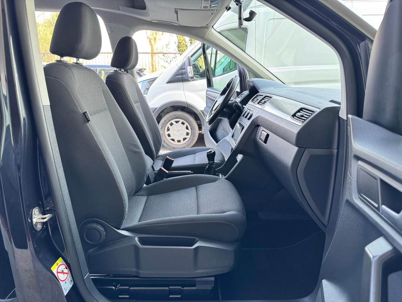 Volkswagen Caddy 2.0 TDI 5P 1Prop GARANZIA 24 MESI