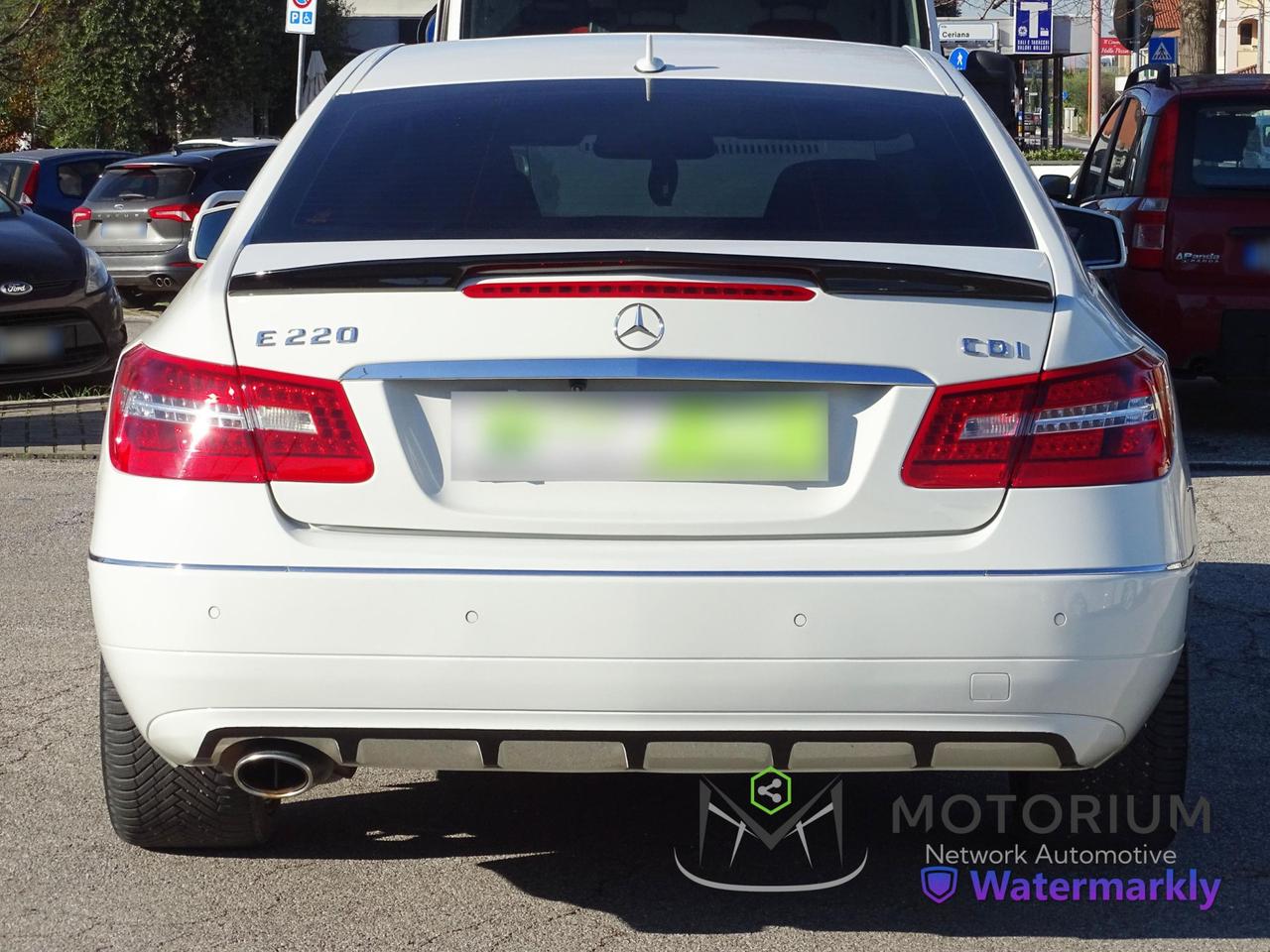 Mercedes-Benz E 220 CDI Coupé BlueEFFICIENCY Avantgarde