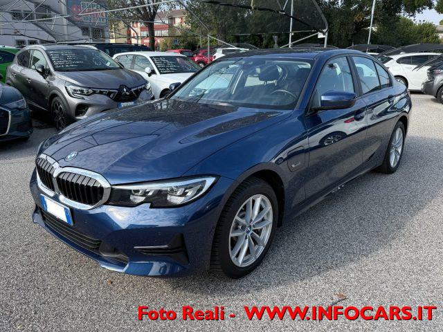 BMW 330 e Plug-In-Hybrid Business Advantage PROMO