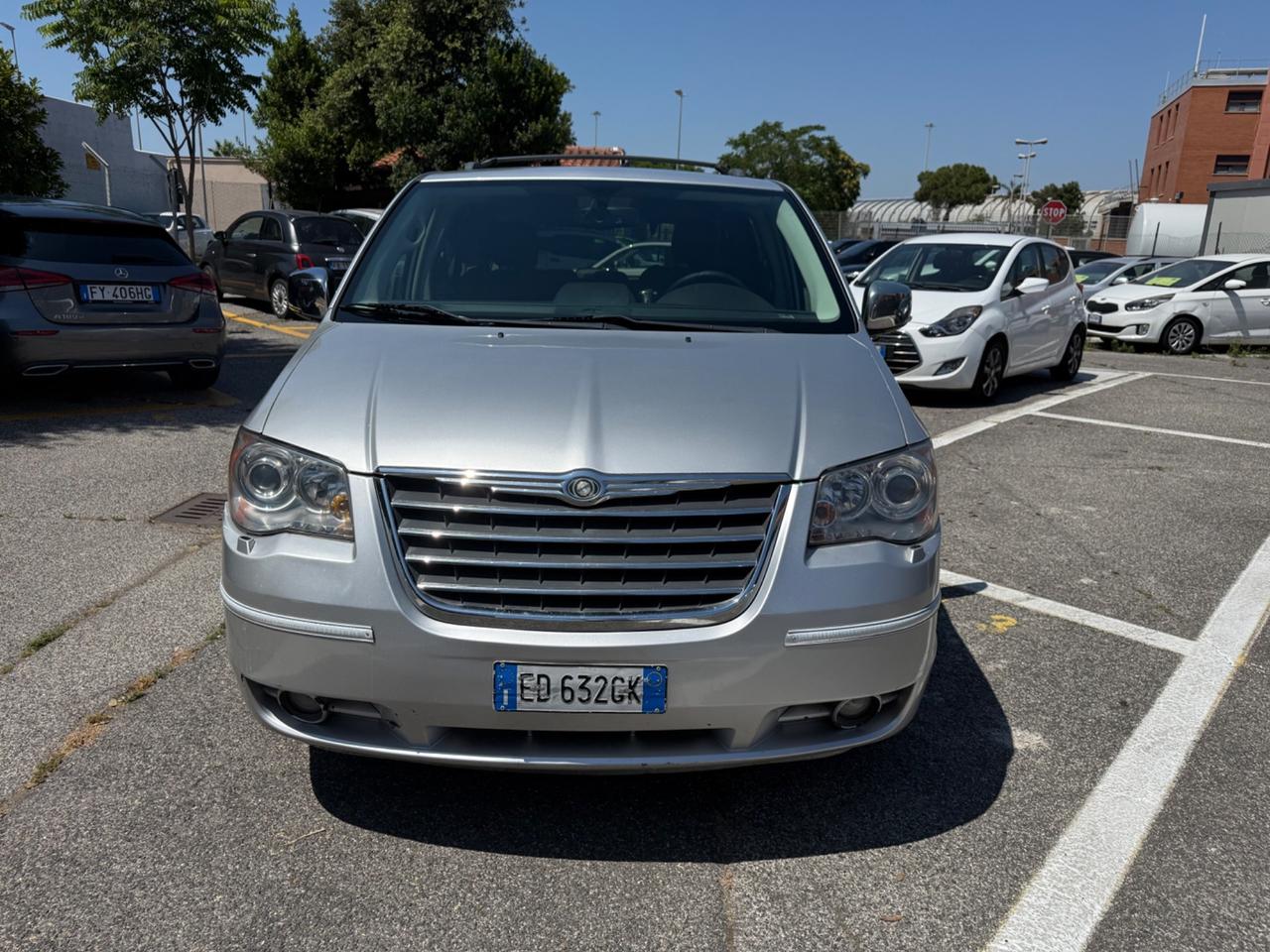 Chrysler Voyager Grand Voyager 2.8 CRD DPF LX